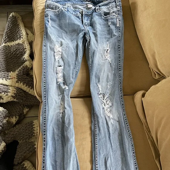 Silver Frances 18” bootcut size 30
